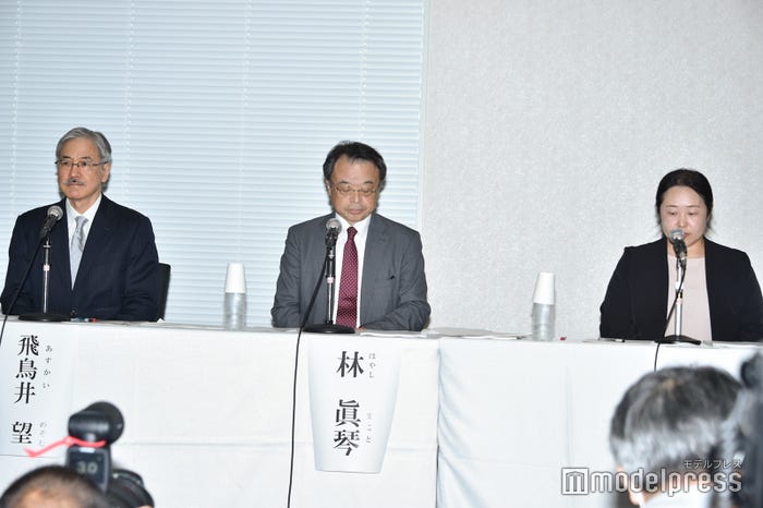 飛鳥井望氏、林眞琴氏、齋藤梓氏(C)モデルプレス