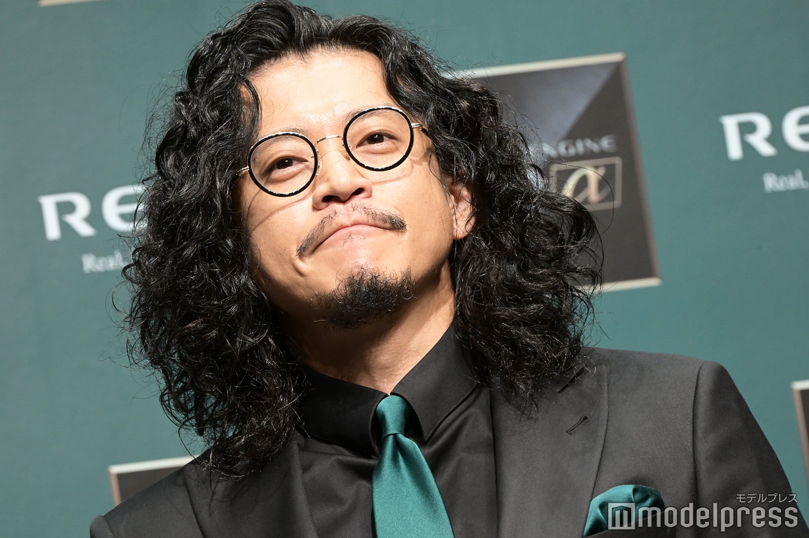 小栗旬（C）モデルプレス