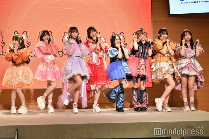 川本笑瑠・桜庭遥花/CUTIE STREET、塩川莉世・白石まゆみ/SWEET STEADY、桐原美月・立花琴未/CANDY TUNE、鎮西寿々歌・松本かれん/FRUITS ZIPPER(C)モデルプレス