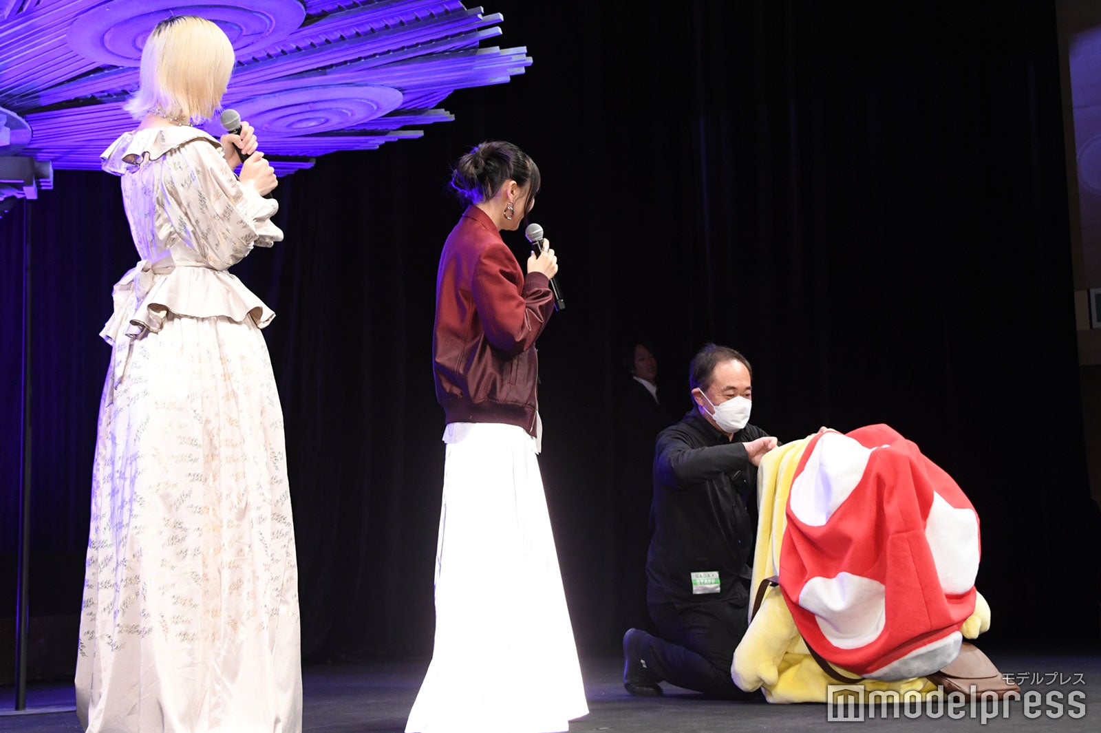 あの、幾田りら、イソベやん（C）モデルプレス