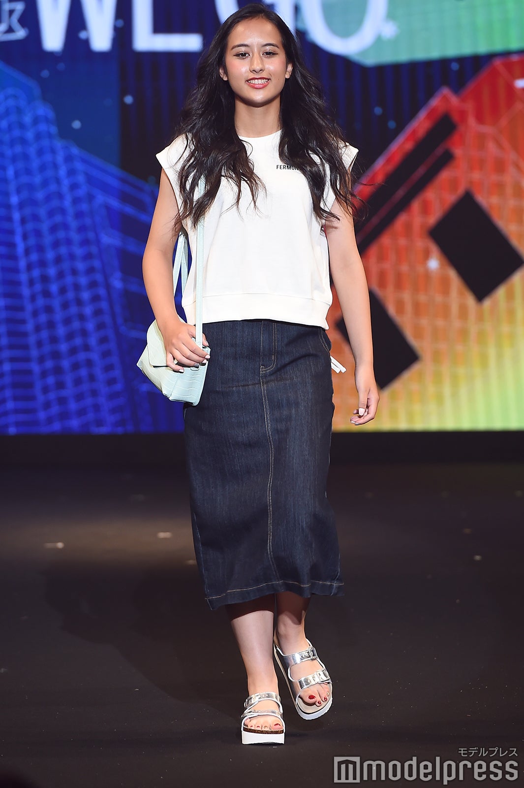 （C）モデルプレス