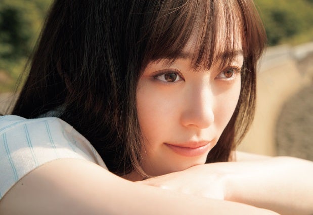 福原遥フォトブック「gift」楽天ブックス限定特典ポストカード（画像提供：講談社）