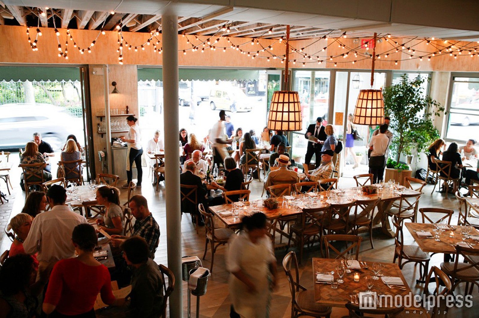 まるで自宅に招かれたように落ち着きのある空間／画像提供：カフェ・カンパニー