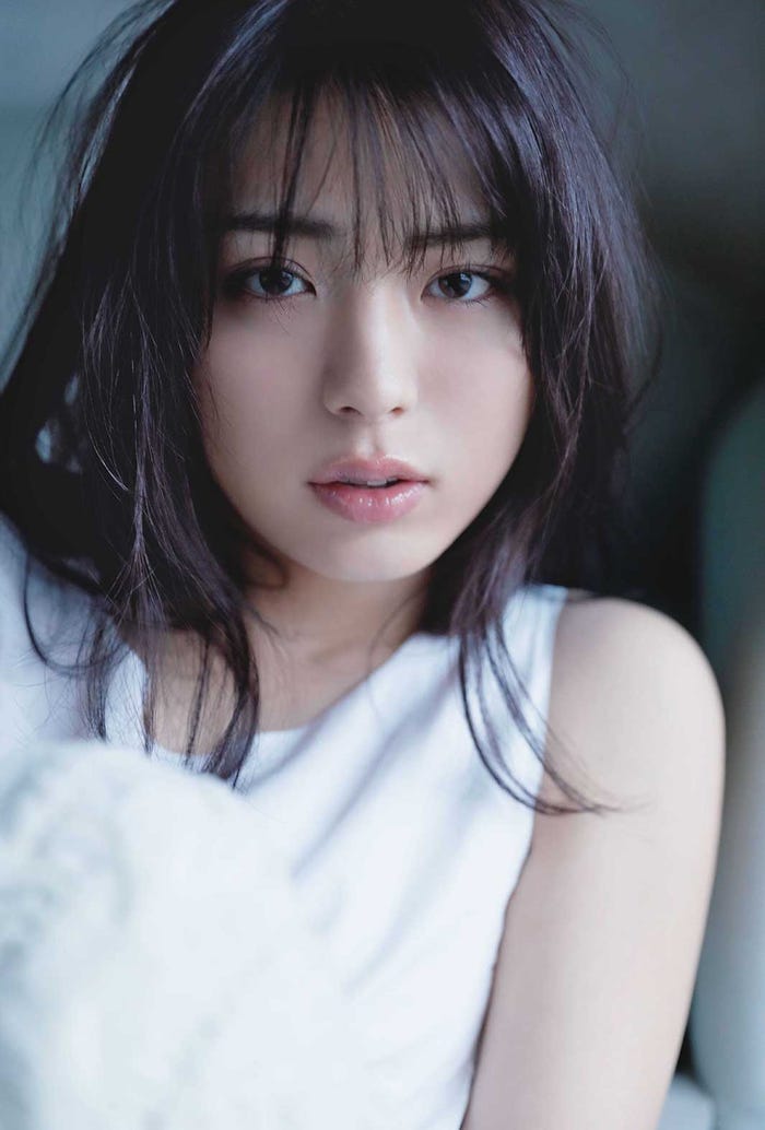井手上漠フォトエッセイ「normal?」(4月20日発売/講談社)より