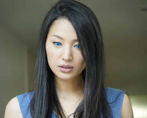 芦名星の“青い眼光”に恐怖の声続々 波瑠を窮地に追い込む