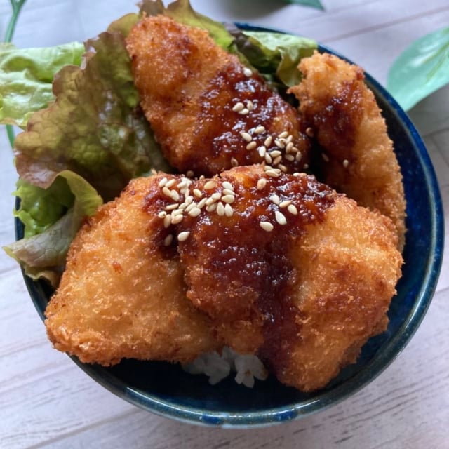 業務スーパーの鶏屋さんのチキンカツを使ったチキンカツ丼