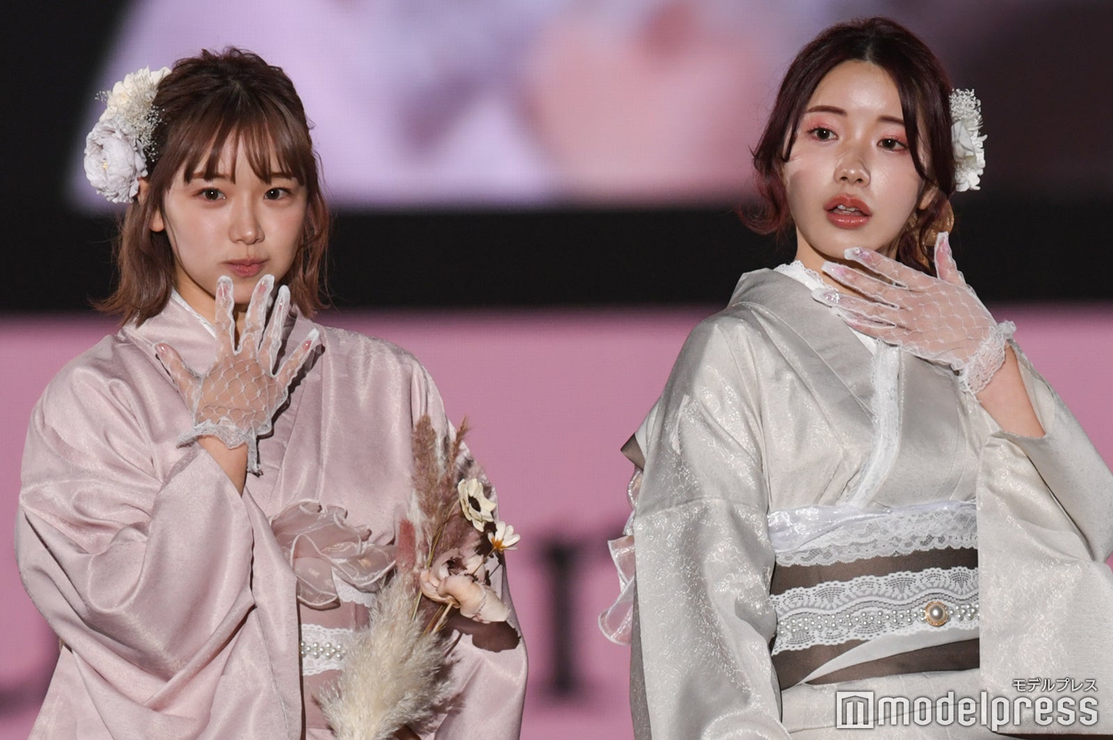 妹のきりまる＆えみ姉 （C）モデルプレス