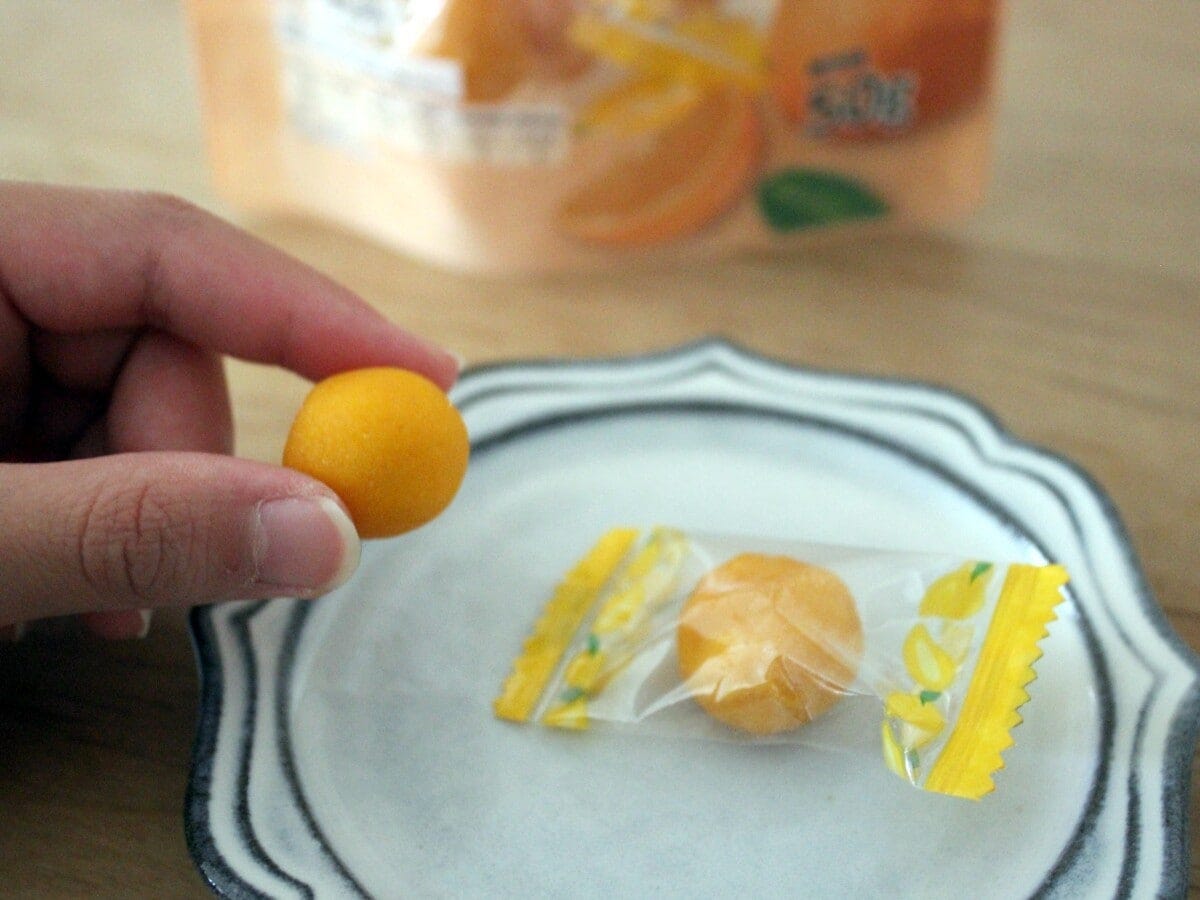 手でつまんで、ポイっと口に運べる食べやすさも魅力!