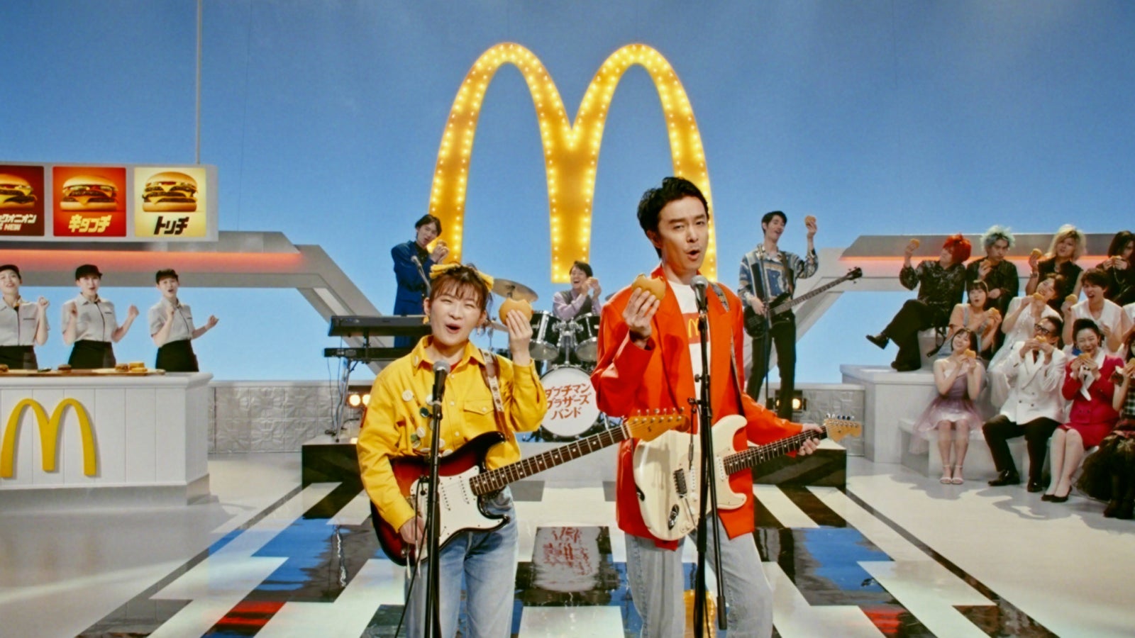 伊藤沙莉、長谷川博己「いまだけダブチ『いまだけダブチ』」篇より（提供写真）