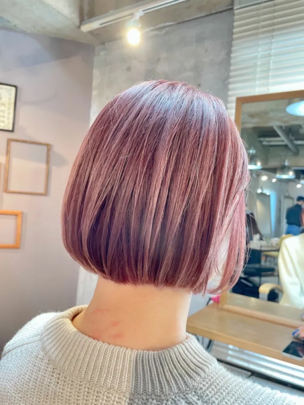 ハイトーンなピンク系おすすめヘアカラーまとめ 明るめ 暗めの髪色を紹介 モデルプレス