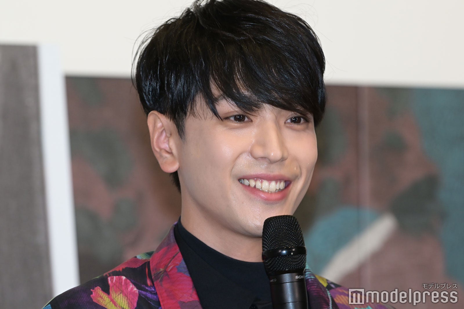 黒羽麻璃央 （C）モデルプレス