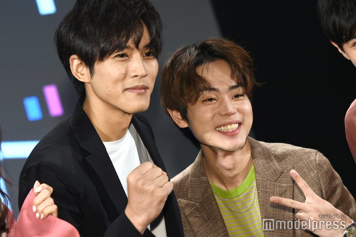 松坂桃李、菅田将暉 (C)モデルプレス