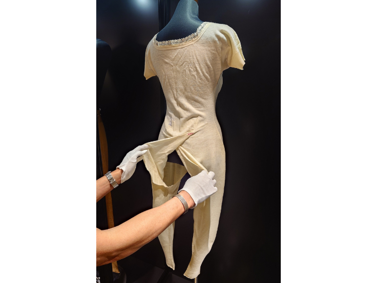 リーミルズ＆カンパニー 英ニットウェア「ジョンスメドレー」銀座店で240年のアーカイブ展