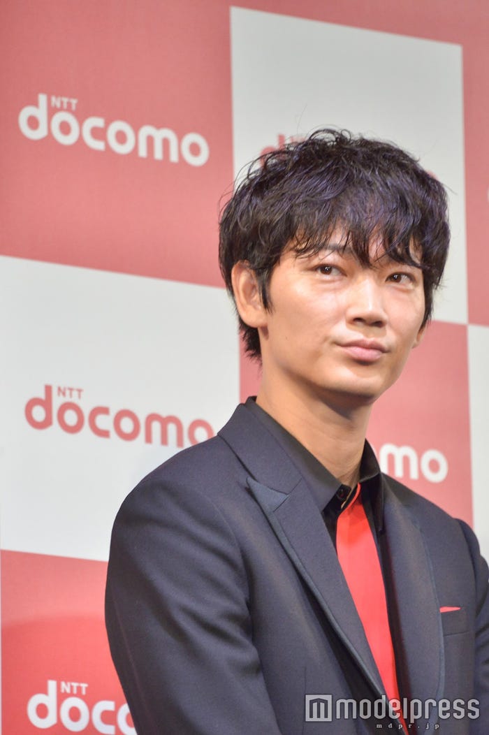 綾野剛(C)モデルプレス