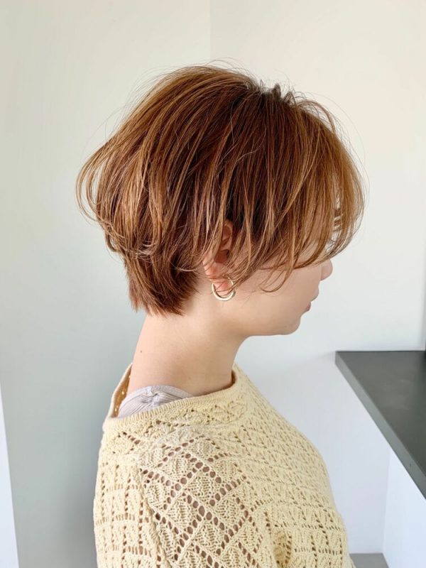 40代だから似合うアッシュベージュの髪色って 綺麗な髪に見せる魅力的なヘアカラー モデルプレス 40代だから似合うアッシュベージュの髪色って 綺麗な髪に見せる魅力的なヘアカラー モデルプレス