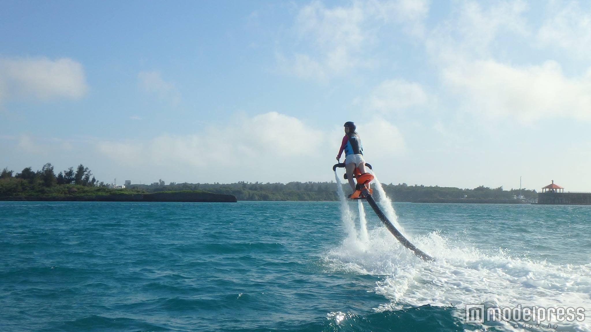 バランスさえとれれば簡単／画像提供：宮古島 Jetクルーズ