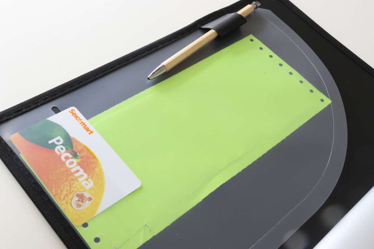 多機能クリップボード（A4、BK）　オープンポケット