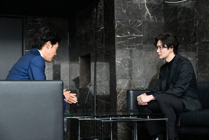 大泉洋、岡田将生「ちょっとだけエスパー」第6話(C)テレビ朝日