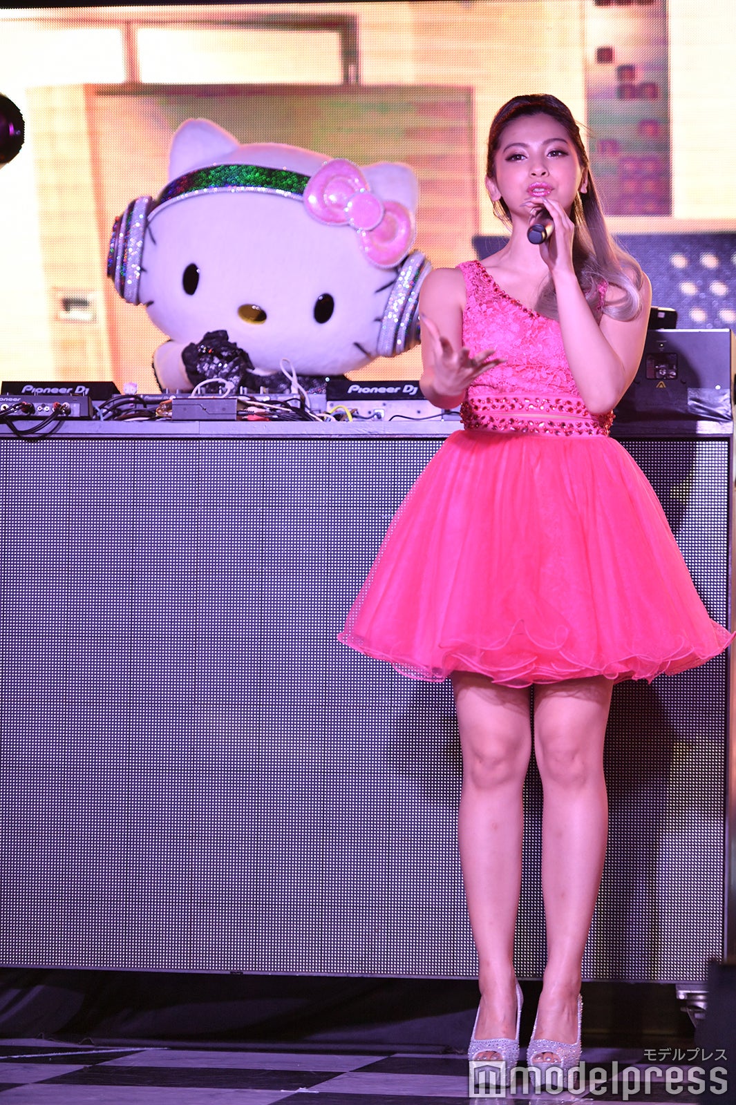 キティちゃん、ゆきぽよ （C）モデルプレス