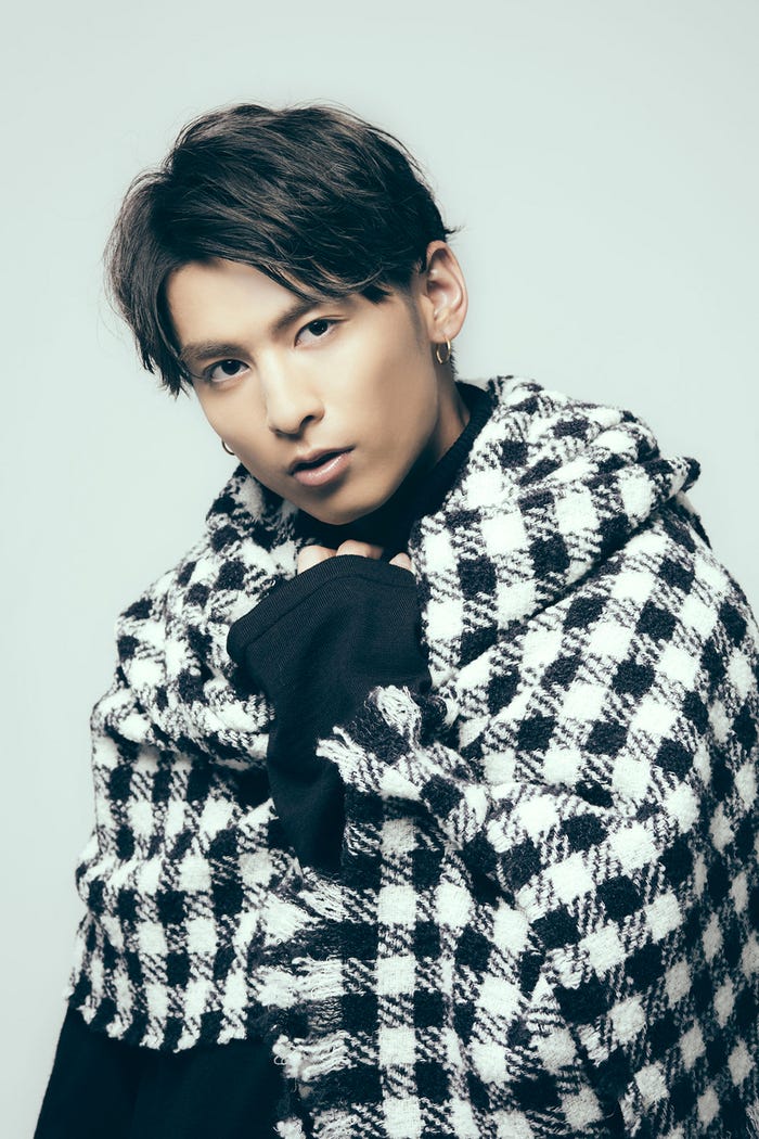 小見山直人(画像提供:avex)