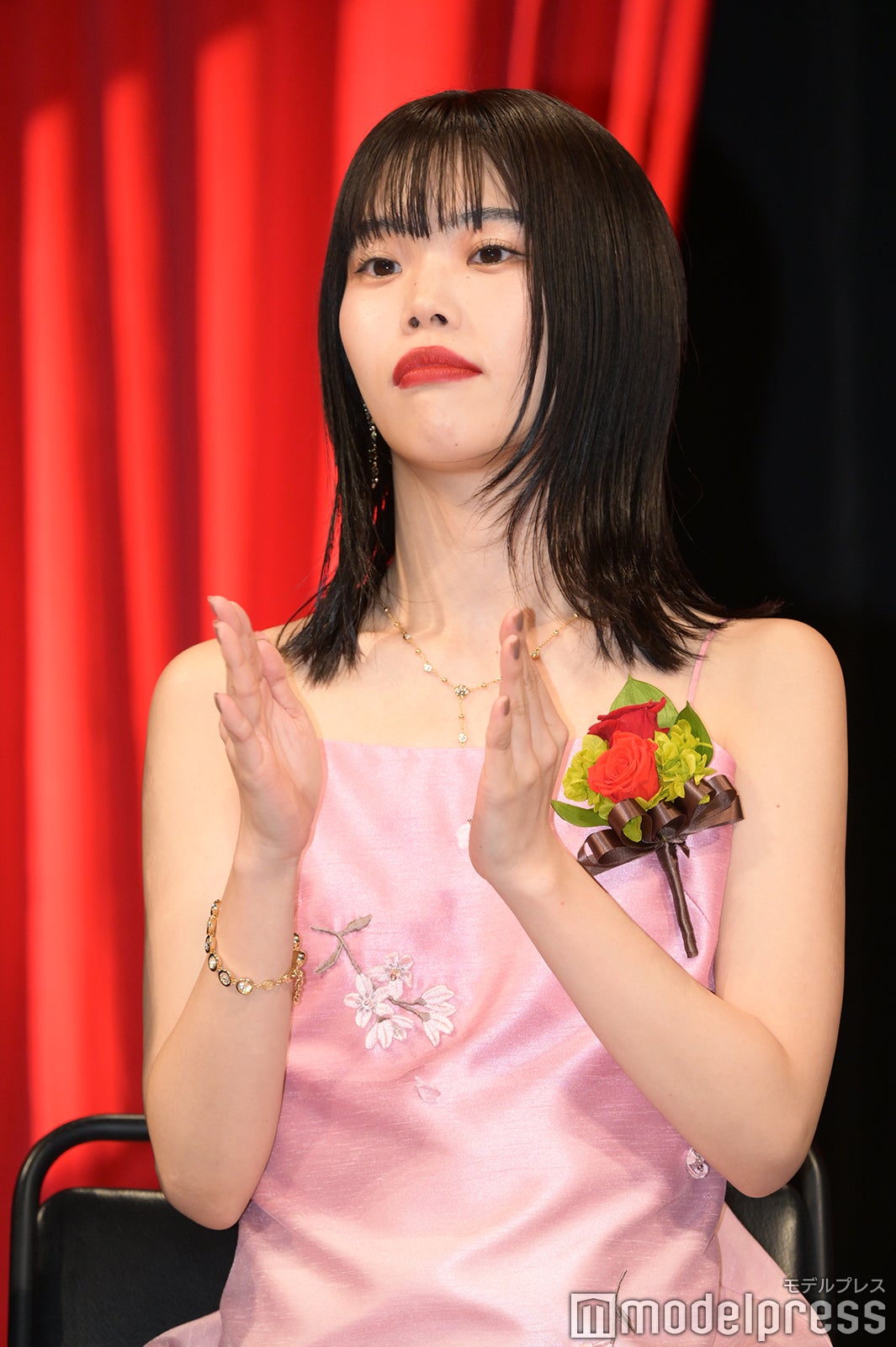 アイナ・ジ・エンド（C）モデルプレス