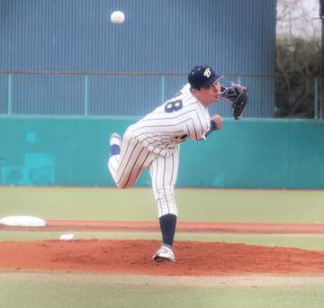 今秋ドラフト候補、上武大・木口 1失点完投14K 巨人スカウト「真っすぐで押す投球も緩急を使ったゲームメークもできる」