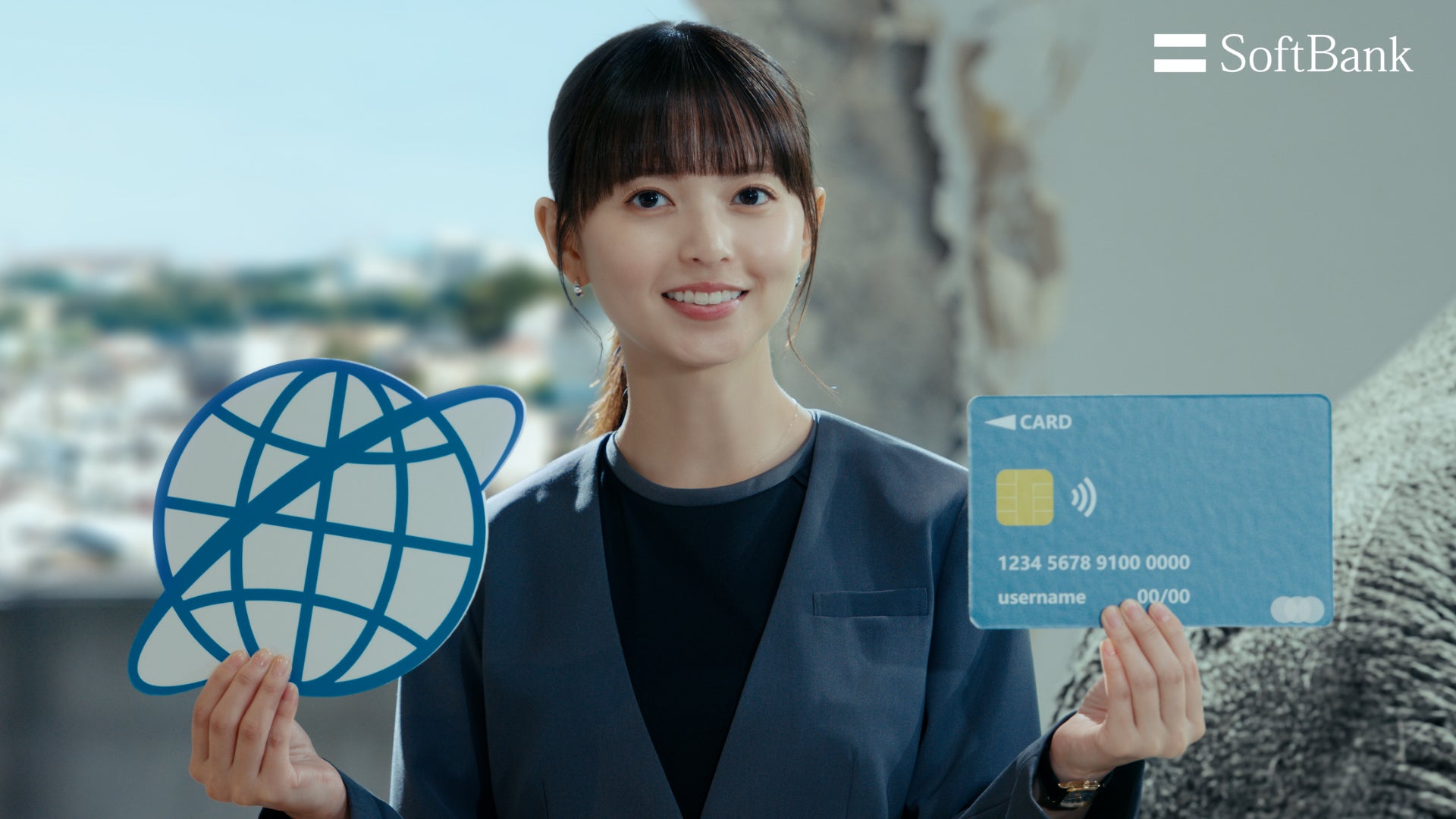 齋藤飛鳥／ソフトバンク新ウェブCM「スマホデビュー祭 お宅訪問」篇（提供写真）