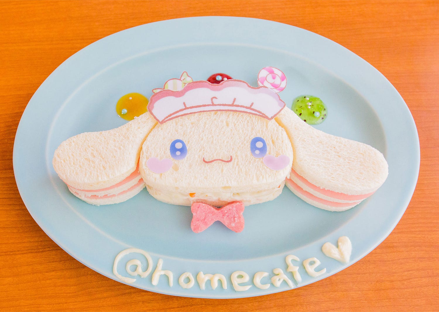 シナモロール×メイドのコラボカフェが秋葉原に限定オープン、“萌え”メニューの可愛さにときめく