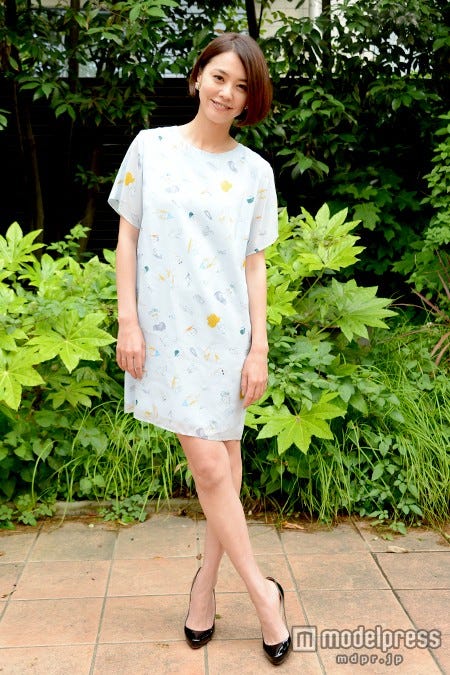 30代を迎え、仕事や恋愛観にも変化が生まれてきたという浅見れいな