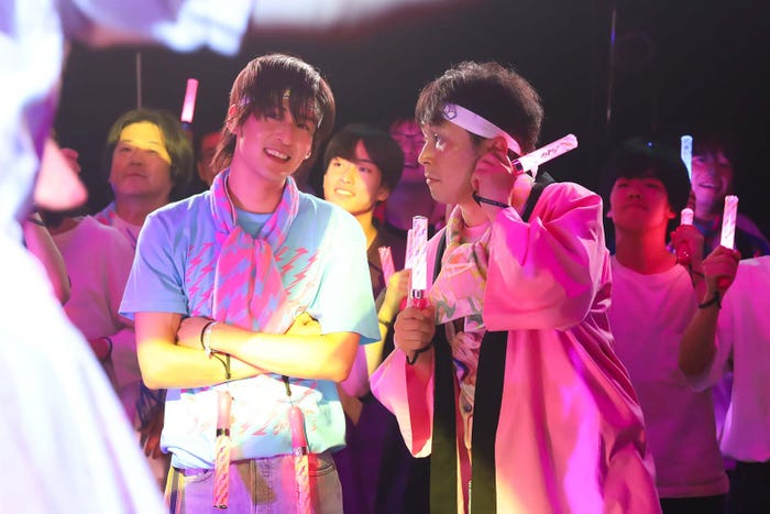 目黒蓮、じろう「トリリオンゲーム」第2話より(C)TBS/撮影:高橋裕子