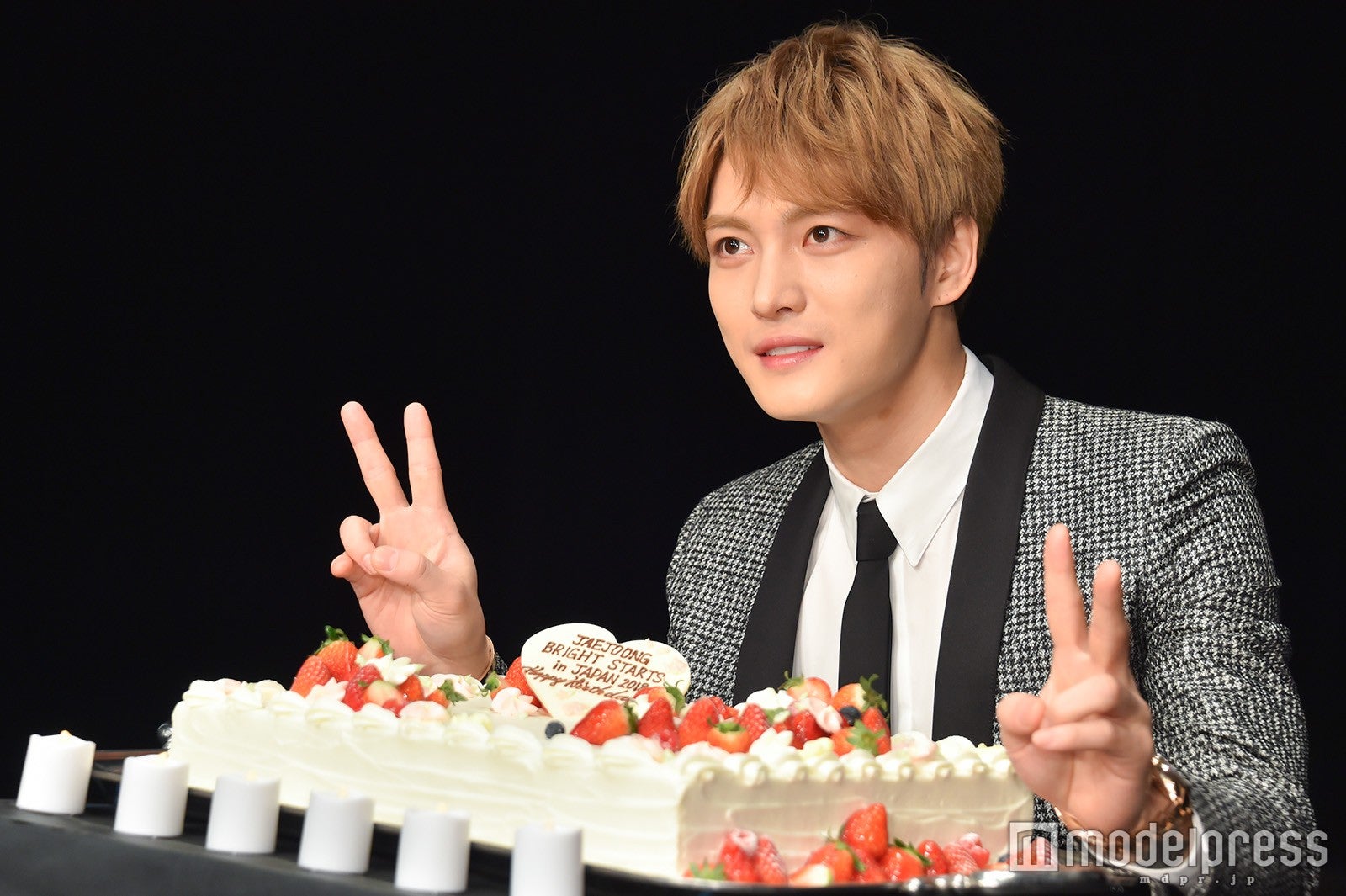 ピース（C）モデルプレス