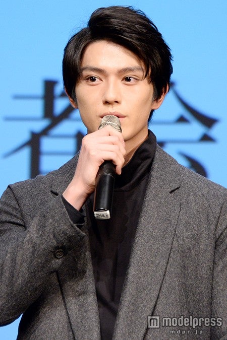 真剣佑 父 千葉真一の離婚質問飛ぶ モデルプレス 真剣佑 父 千葉真一の離婚質問飛ぶ モデルプレス