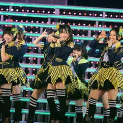 「AKB48 2013真夏のドームツアー~まだまだ、やらなきゃいけないことがある~」福岡公演1日目より(C)AKS