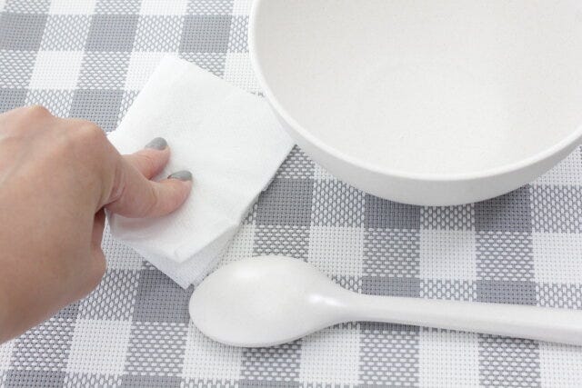 ダイソーの食卓に使えるエルモアfukutおそうじシート