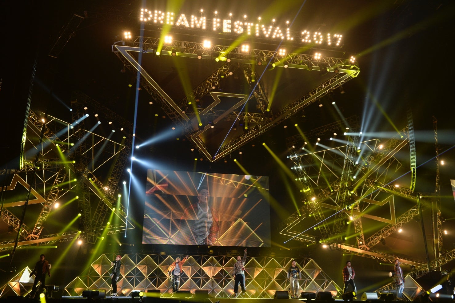 GENERATIONS from EXILE TRIBE（C）テレビ朝日 ドリームフェスティバル 2017／写真：岸田哲平