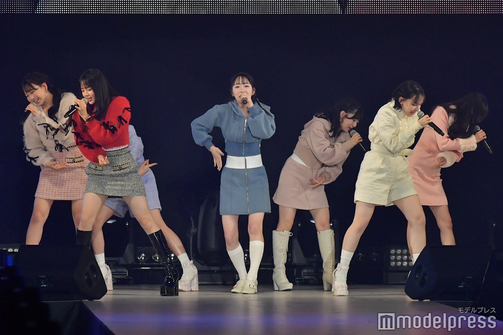 FRUITS ZIPPER（C）モデルプレス