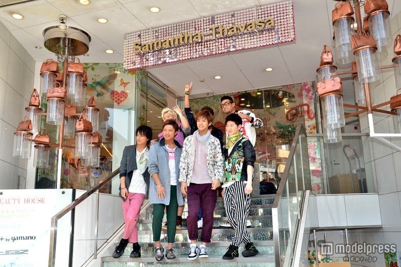 （上段左から）小森隼、中務裕太、関口メンディー（下段左から）白濱亜嵐、数原龍友、片寄涼太、佐野玲於