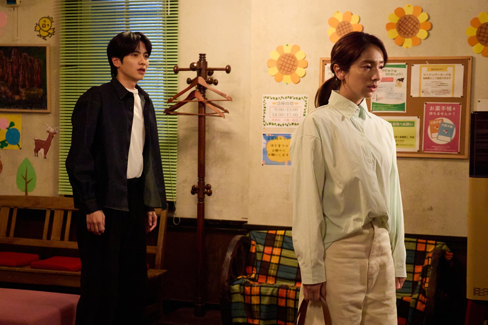 志尊淳、仁村紗和「10回切って倒れない木はない」第6話（C）日本テレビ