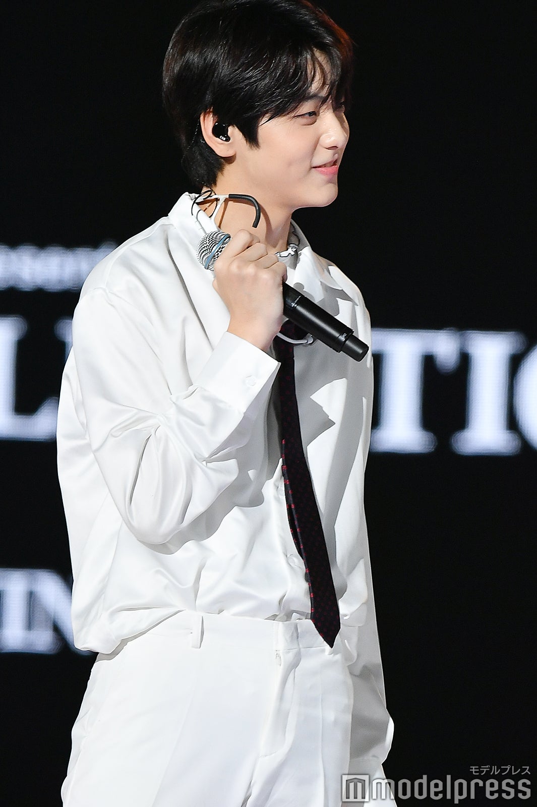 TOMORROW X TOGETHER（C）モデルプレス