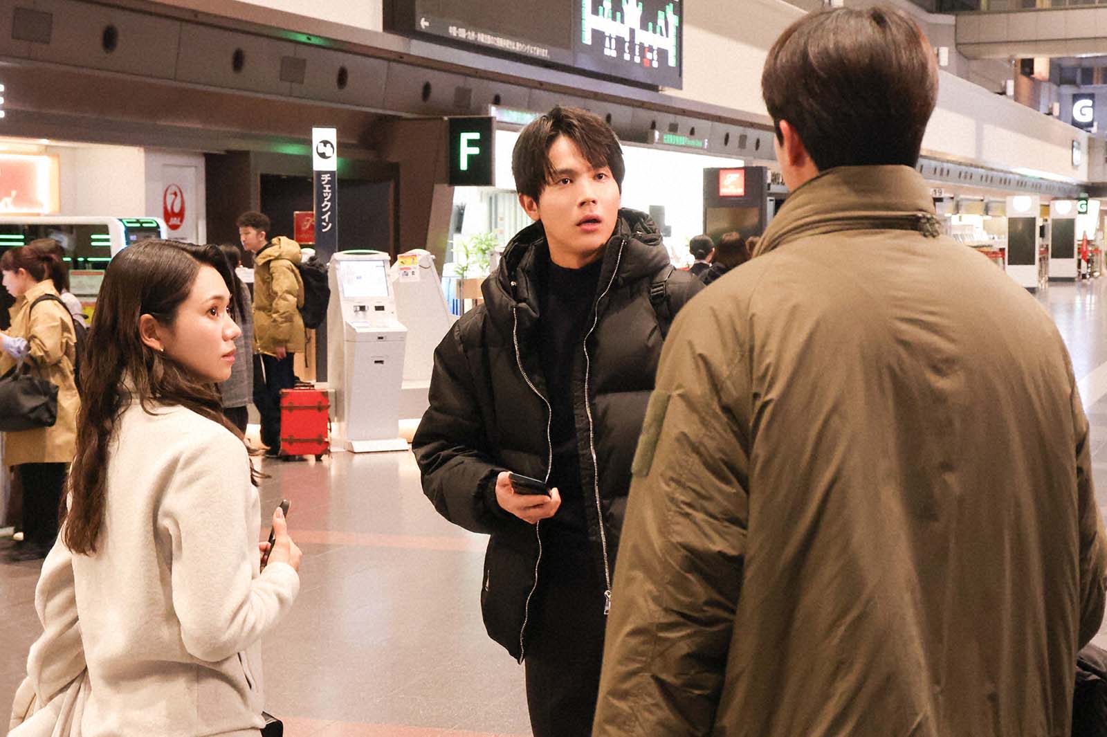 二階堂ふみ、中川大志、チェ・ジョンヒョプ「Eye Love You」第6話より（C）TBS／撮影：高橋裕子