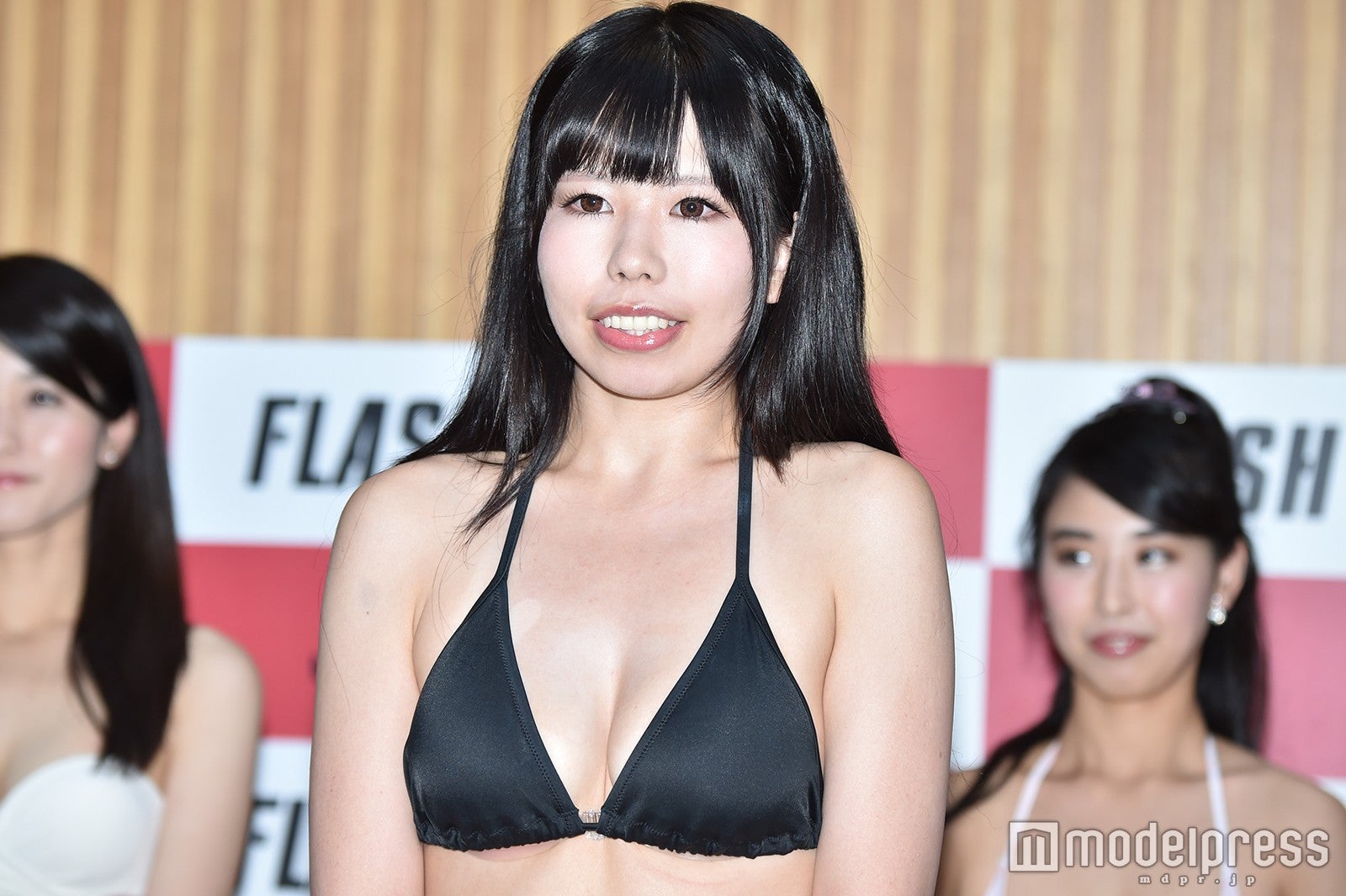 （C）モデルプレス