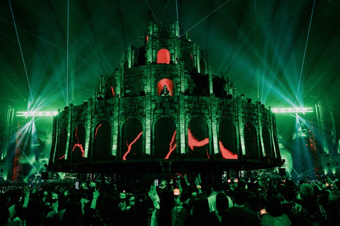 Mrs. GREEN APPLE(C)Jordan Curtis Hughes