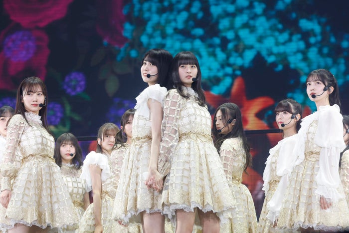 乃木坂46遠藤さくら、中西アルノと“ひっそり”距離縮める 菅原咲月が羨む「知らないもん！ずるい」＜12thバスラ＞