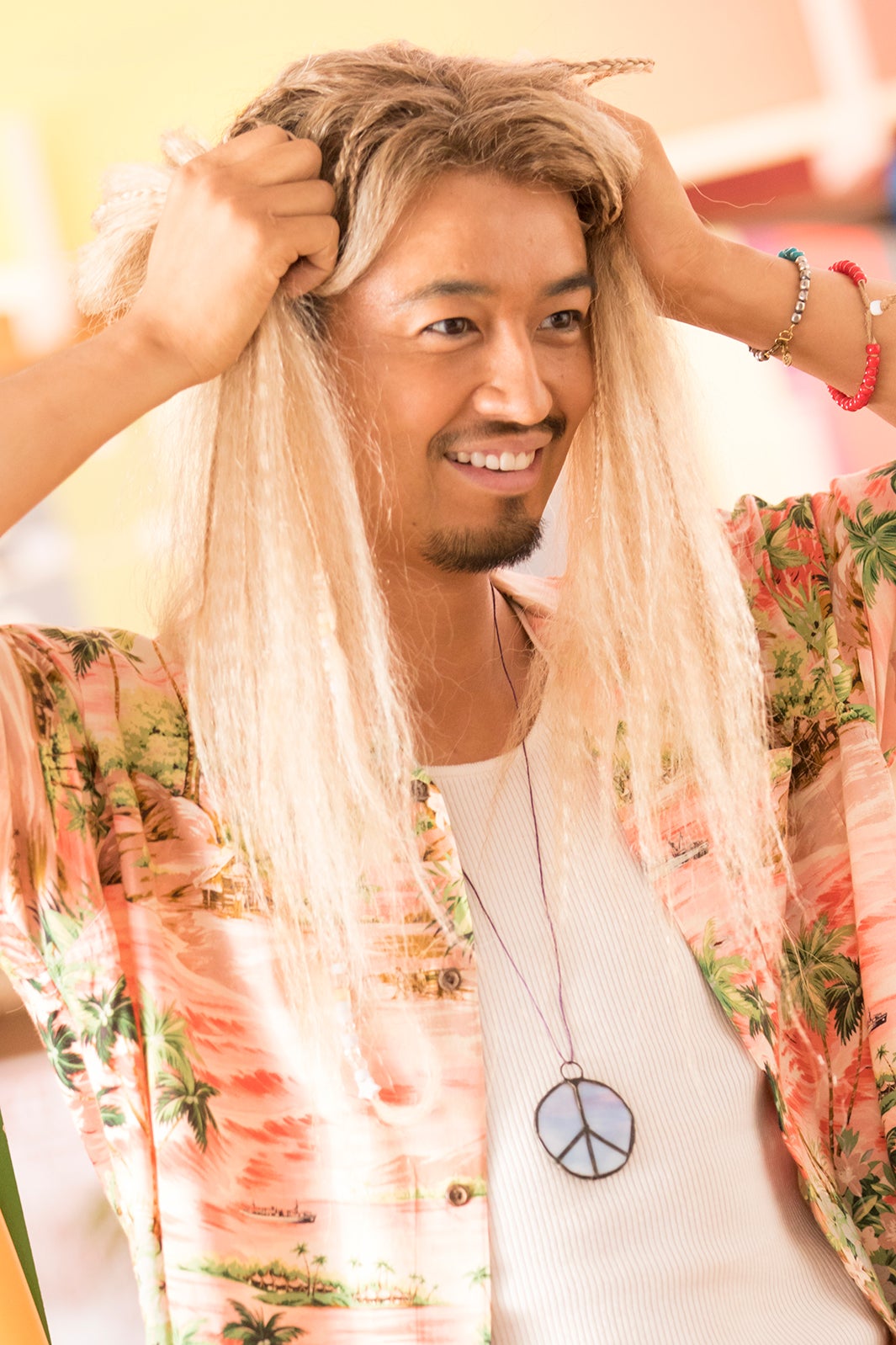 斎藤工／「はじめての夏バイト」篇メイキングカットより（提供写真）