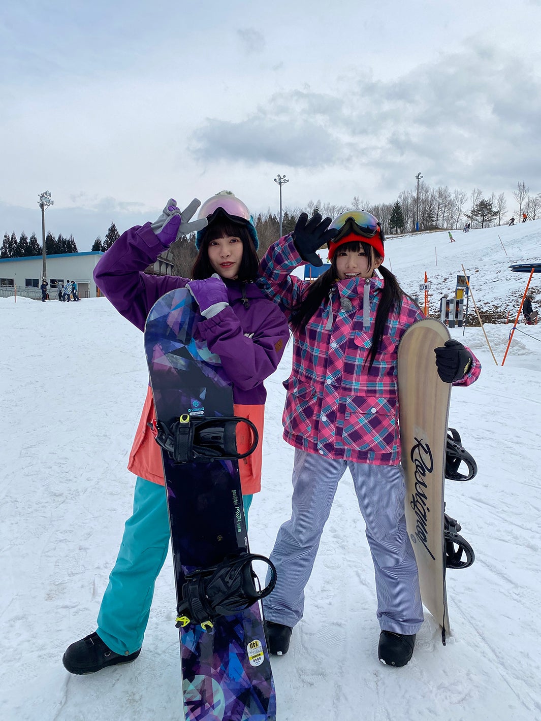 鈴木聖、椎名ひかり（写真提供：MBS）