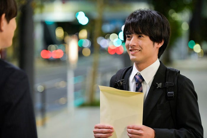 赤楚衛二/第9話より(C)豊田悠/SQUARE ENIX・「30歳まで童貞だと魔法使いになれるらしい」製作委員会