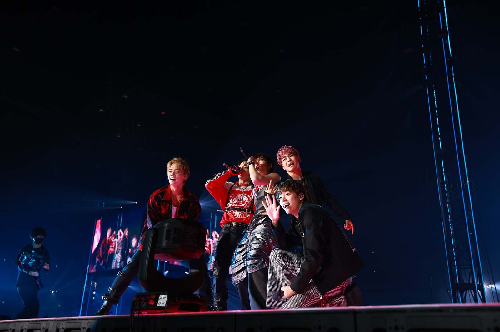 BALLISTIK BOYZ、TRINITY（提供写真）