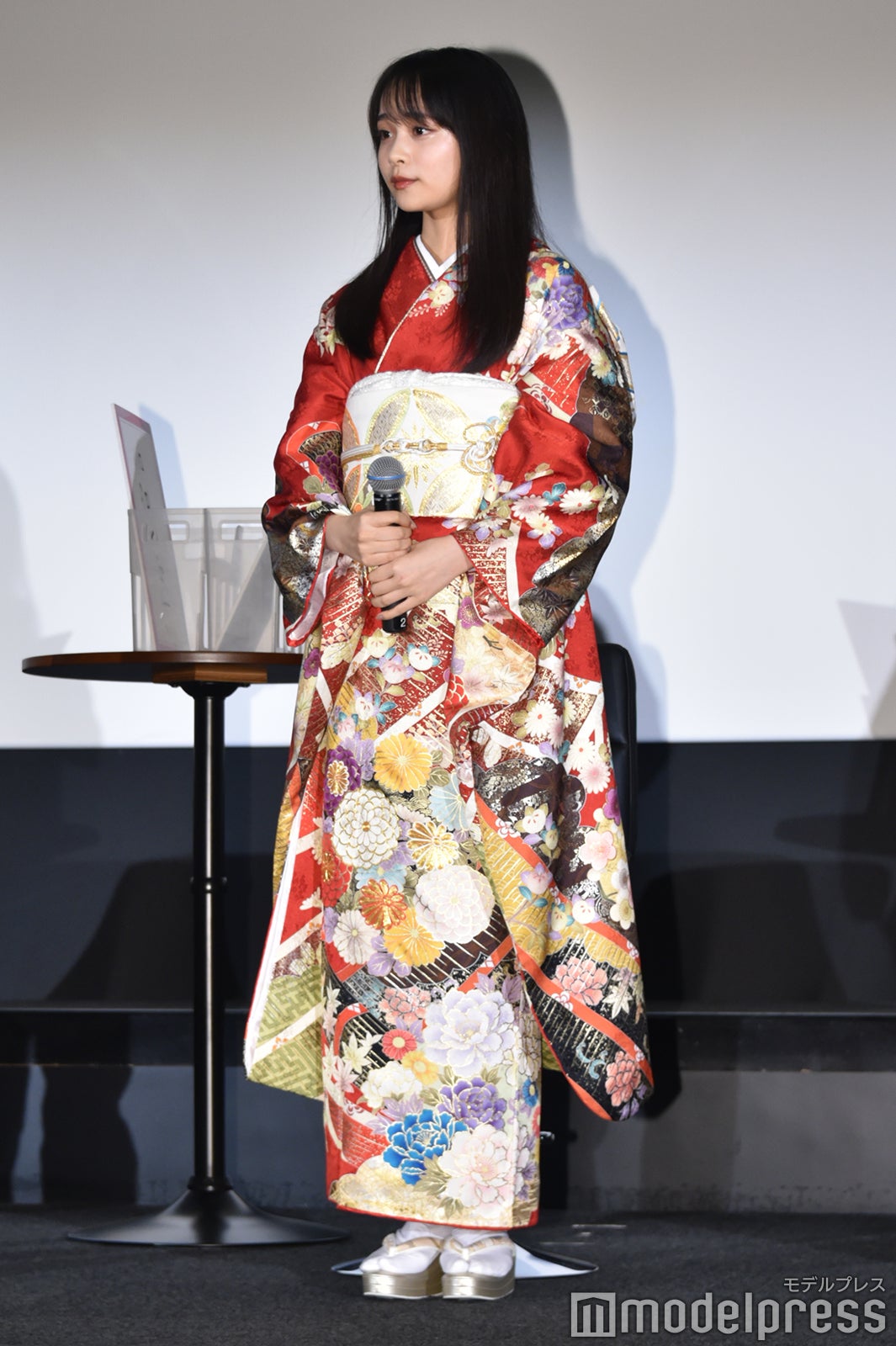 林芽亜里（C）モデルプレス