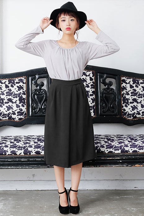 バックウエストゴム☆タック入りシンプルガウチョパンツ「神戸レタス」1990円（税込）／画像提供：神戸レタス