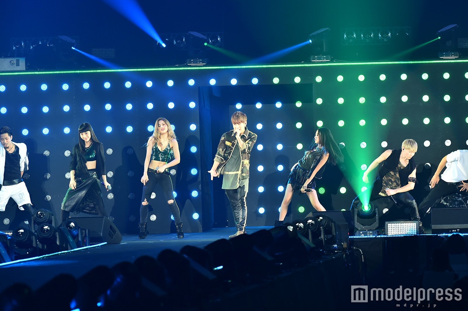 lol（C）モデルプレス